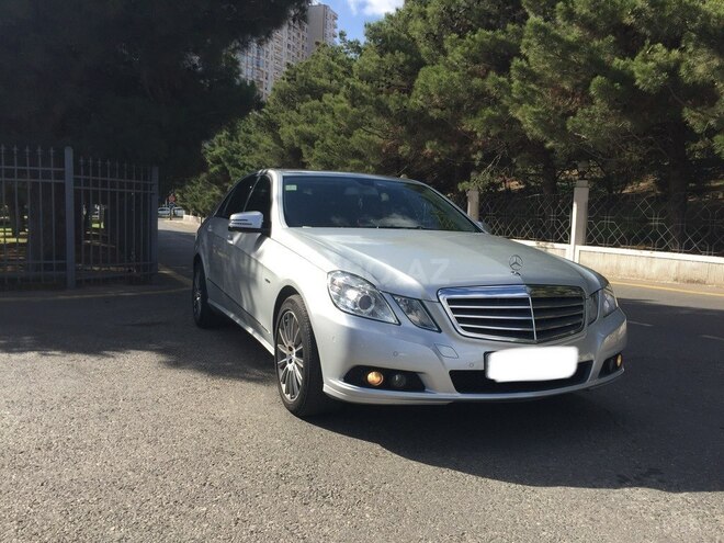 Mercedes E 220 2010, 168,000 km - 2.2 l - Bakı