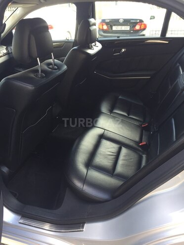 Mercedes E 220 2010, 168,000 km - 2.2 l - Bakı