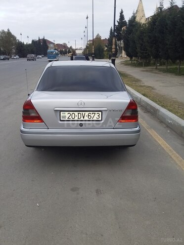Mercedes C 180 1993, 230,000 km - 1.8 l - Gəncə