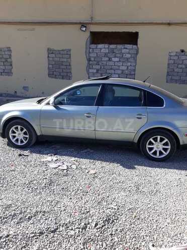 Volkswagen Passat 2003, 195,000 km - 1.8 л - Bakı