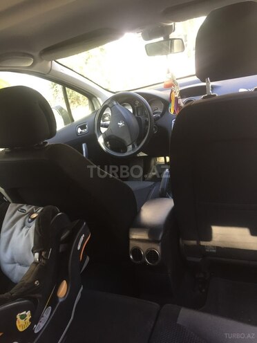 Peugeot 308 2008, 73,000 km - 1.6 l - Bakı