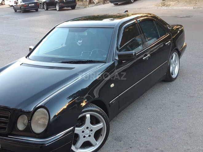 Mercedes E 200 1999, 349,716 km - 2.0 l - Bakı