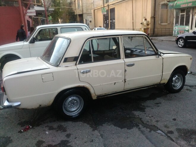 LADA (VAZ) 21011 1978, 250,000 km - 1.6 l - Bakı