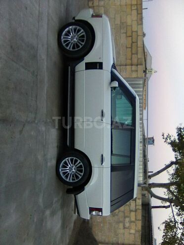Land Rover Range Rover 2003, 282,000 km - 4.4 l - Şabran