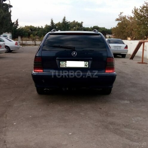 Mercedes C 220 1997, 37,500 km - 2.2 l - Bakı