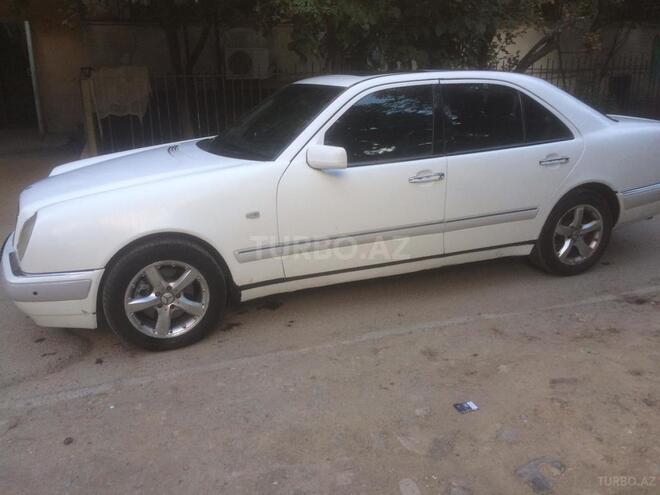 Mercedes E 280 1998, 370,124 km - 2.8 л - Bakı