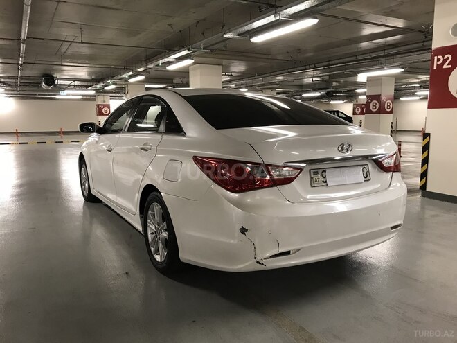 Hyundai Sonata 2011, 135,000 km - 2.0 l - Bakı