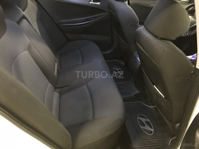 Hyundai Sonata 2011, 135,000 km - 2.0 l - Bakı
