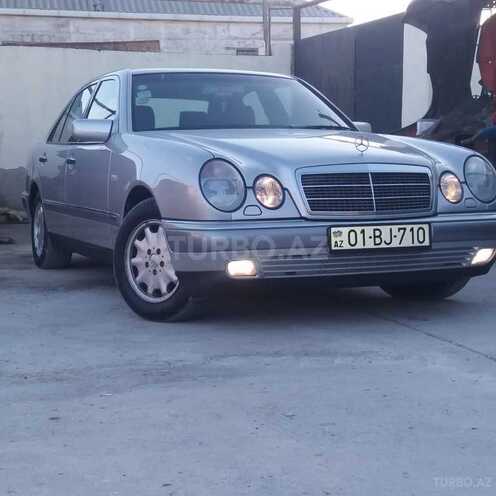 Mercedes E 230 1997, 268,000 km - 2.5 l - Bakı