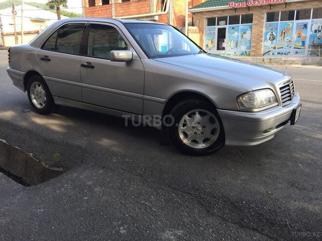 Mercedes C 230 1999, 200,000 km - 2.3 l - Zaqatala