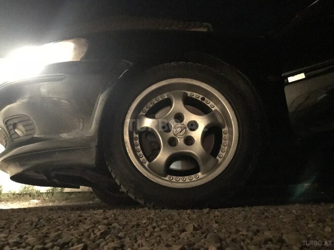 Opel Vectra 1999, 303,000 km - 1.6 л - Gəncə