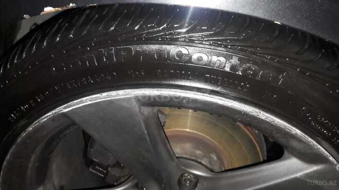 BMW 528 1998, 123,765 km - 2.8 l - Bakı