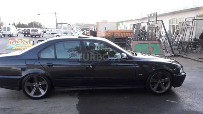 BMW 528 1998, 123,765 km - 2.8 l - Bakı