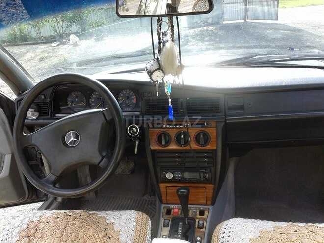 Mercedes 190 1991, 15,000 km - 0.2 л - Mingəçevir