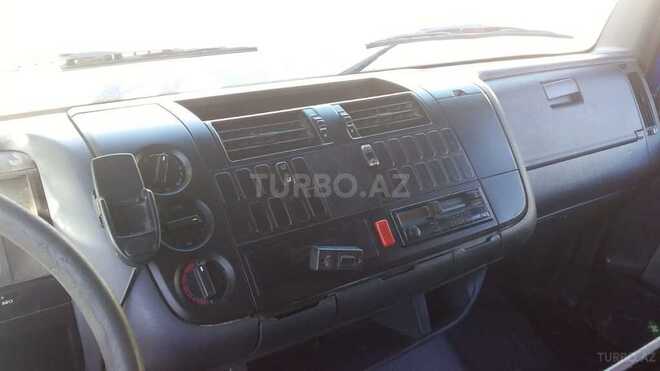 Mercedes Atego 817 1999, 450,000 km - 4.3 l - Sumqayıt