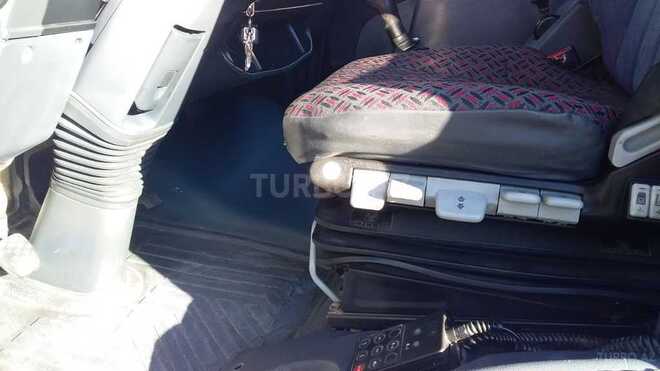 Mercedes Atego 817 1999, 450,000 km - 4.3 l - Sumqayıt