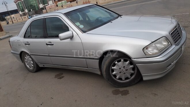 Mercedes C 240 1997, 335,773 km - 2.4 l - Biləsuvar