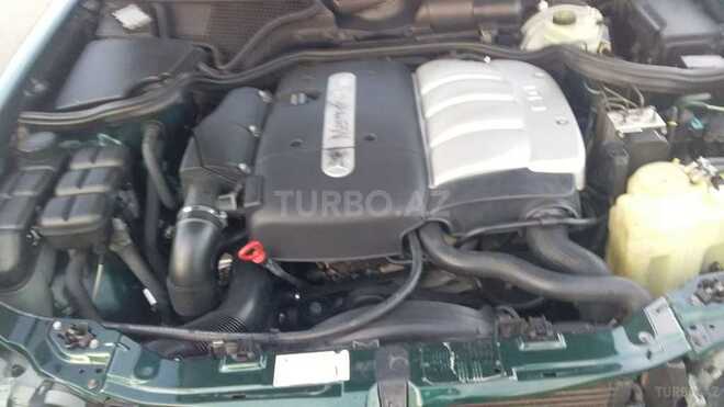 Mercedes E 220 2001, 409,300 km - 2.2 l - Bakı