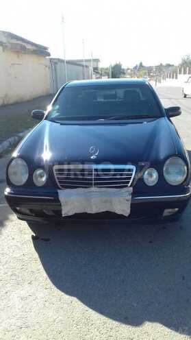 Mercedes E 220 1999, 352,000 km - 2.2 л - Bakı