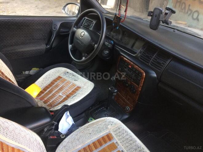 Opel Vectra 1998, 264,000 km - 2.0 l - Bakı