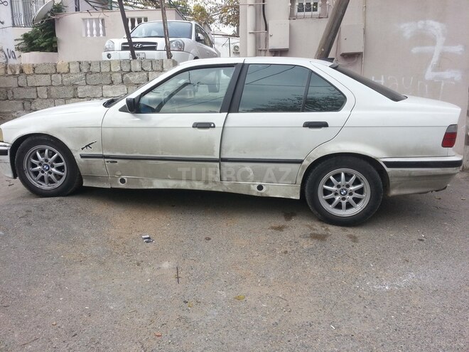 BMW 318 1994, 5,555 km - 1.8 л - Bakı