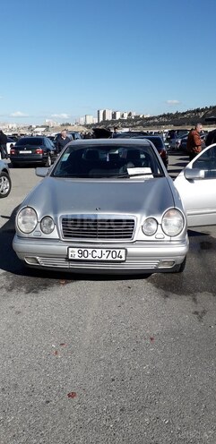 Mercedes E 240 1999, 3,000,001 km - 2.4 l - Bakı