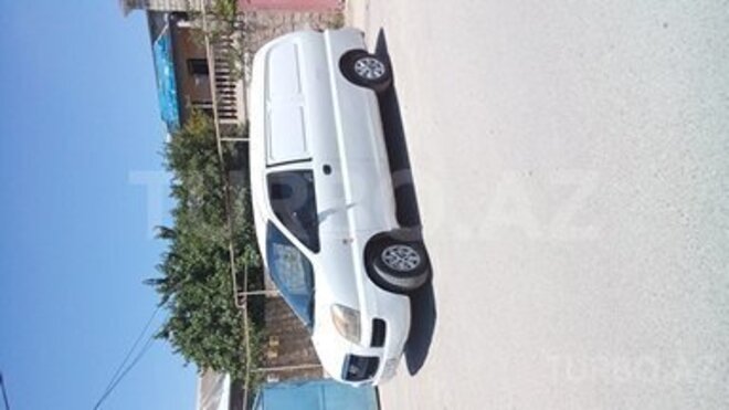 Hyundai H-1 2005, 210,000 km - 2.5 l - İsmayıllı