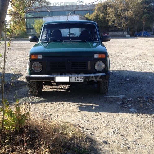 LADA (VAZ) Niva 1998, 250,000 km - 1.7 л - Yevlax