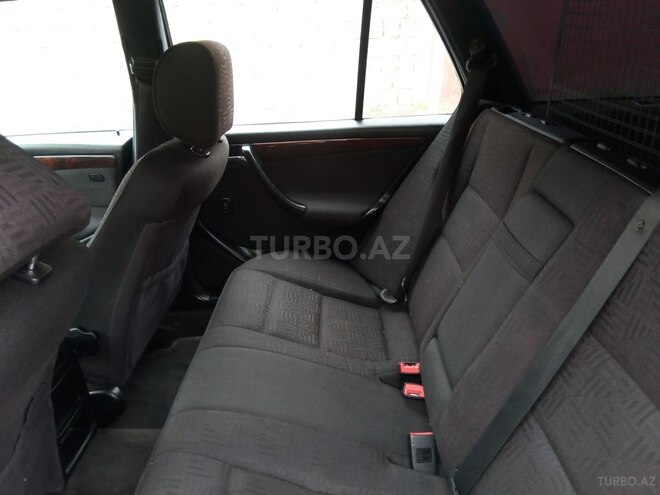 Mercedes C 200 1998, 28,000 km - 2.0 l - Bakı