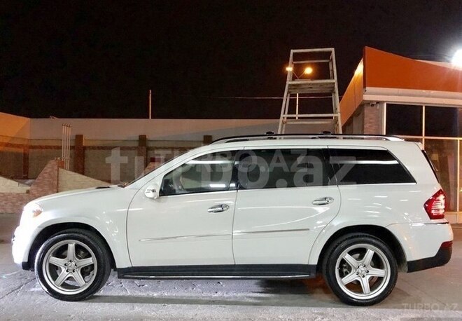 Mercedes GL 550 2008, 179,547 km - 5.5 л - Bakı