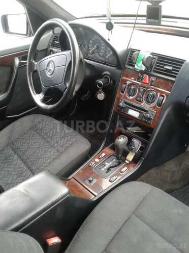 Mercedes C 200 1996, 253,150 km - 2.0 l - Salyan