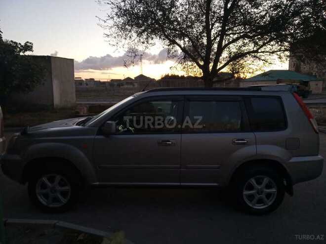 Nissan X-Trail 2002, 279,535 km - 2.0 l - Bakı