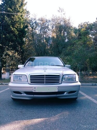 Mercedes C 240 1998, 253,048 km - 2.4 l - Bakı