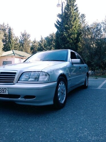 Mercedes C 240 1998, 253,048 km - 2.4 l - Bakı
