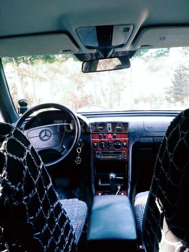 Mercedes C 240 1998, 253,048 km - 2.4 l - Bakı