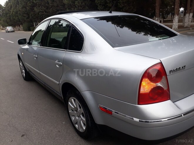 Volkswagen Passat 2003, 243,000 km - 1.8 l - Sumqayıt