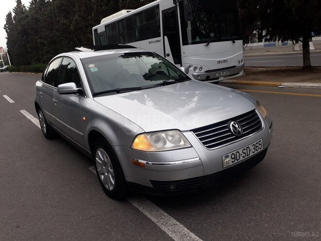Volkswagen Passat 2003, 243,000 km - 1.8 l - Sumqayıt