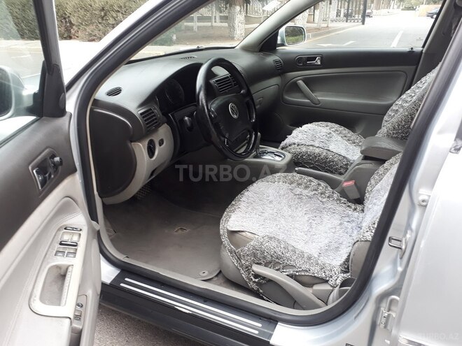 Volkswagen Passat 2003, 243,000 km - 1.8 l - Sumqayıt