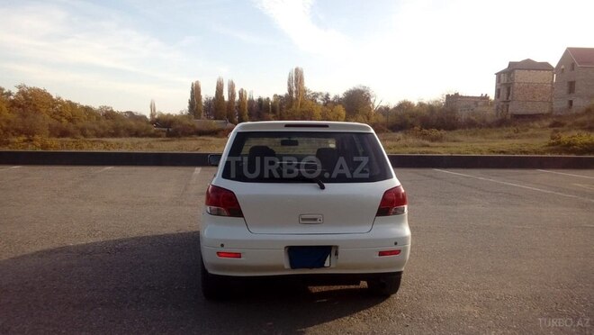 Mitsubishi Airtrek 2001, 177,000 km - 2.0 л - Xaçmaz