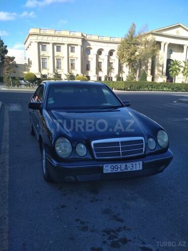 Mercedes E 200 1998, 430,000 km - 2.0 л - Bakı