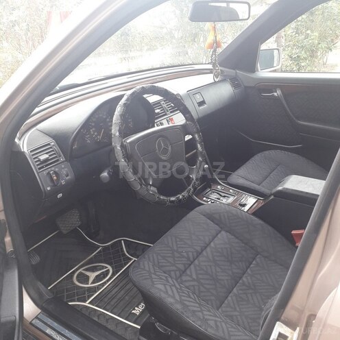 Mercedes C 180 1993, 226,000 km - 1.8 l - Bakı