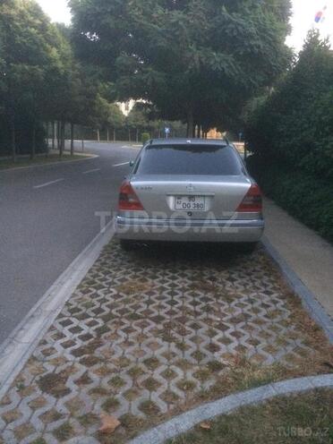 Mercedes C 220 1995, 248,000 km - 2.2 л - Bakı
