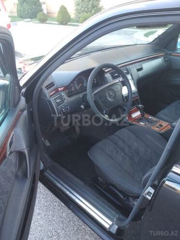 Mercedes E 200 1998, 430,000 km - 2.0 л - Bakı