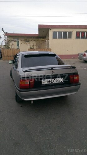 Opel Vectra 1995, 324,000 km - 2.0 l - Bakı