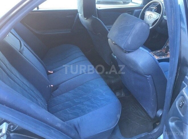 Mercedes E 200 1998, 265,000 km - 2.0 l - Sumqayıt