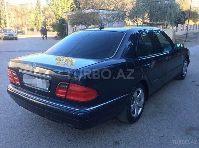 Mercedes E 200 1998, 265,000 km - 2.0 l - Sumqayıt