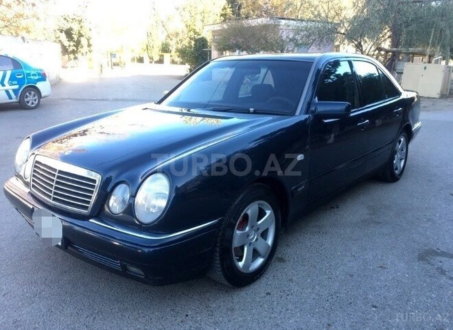 Mercedes E 200 1998, 265,000 km - 2.0 l - Sumqayıt