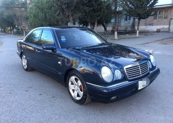 Mercedes E 200 1998, 265,000 km - 2.0 l - Sumqayıt