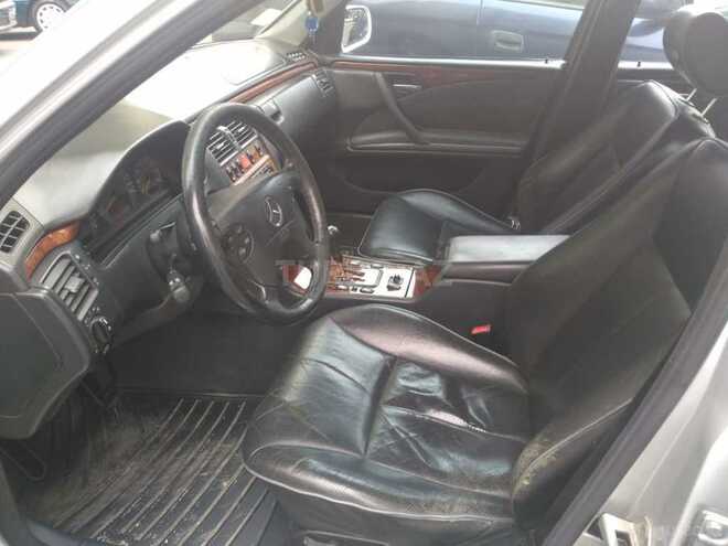 Mercedes E 280 1999, 325,225 km - 2.8 l - Bakı