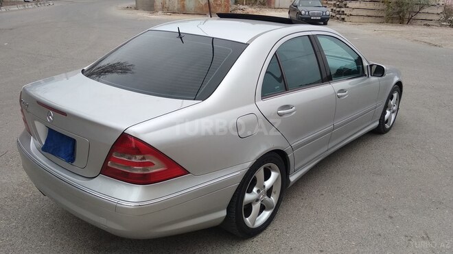 Mercedes C 230 2005, 120,456 km - 2.3 l - Sumqayıt